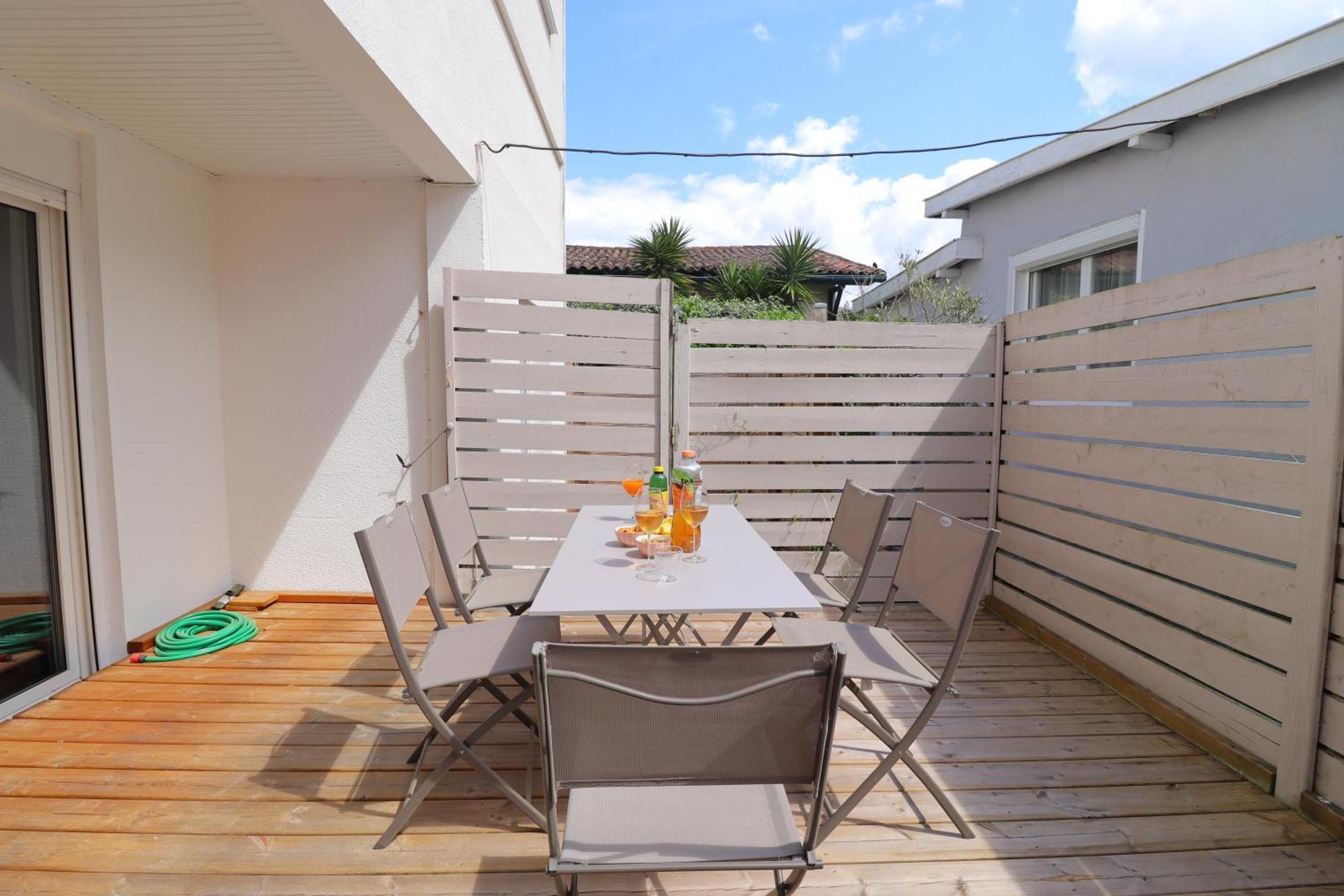 Le Spazioso - T3 Arcachon Avec Terrasse Privative Exterior foto